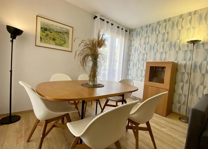 Le Beaugency Near Paris & Disneyland